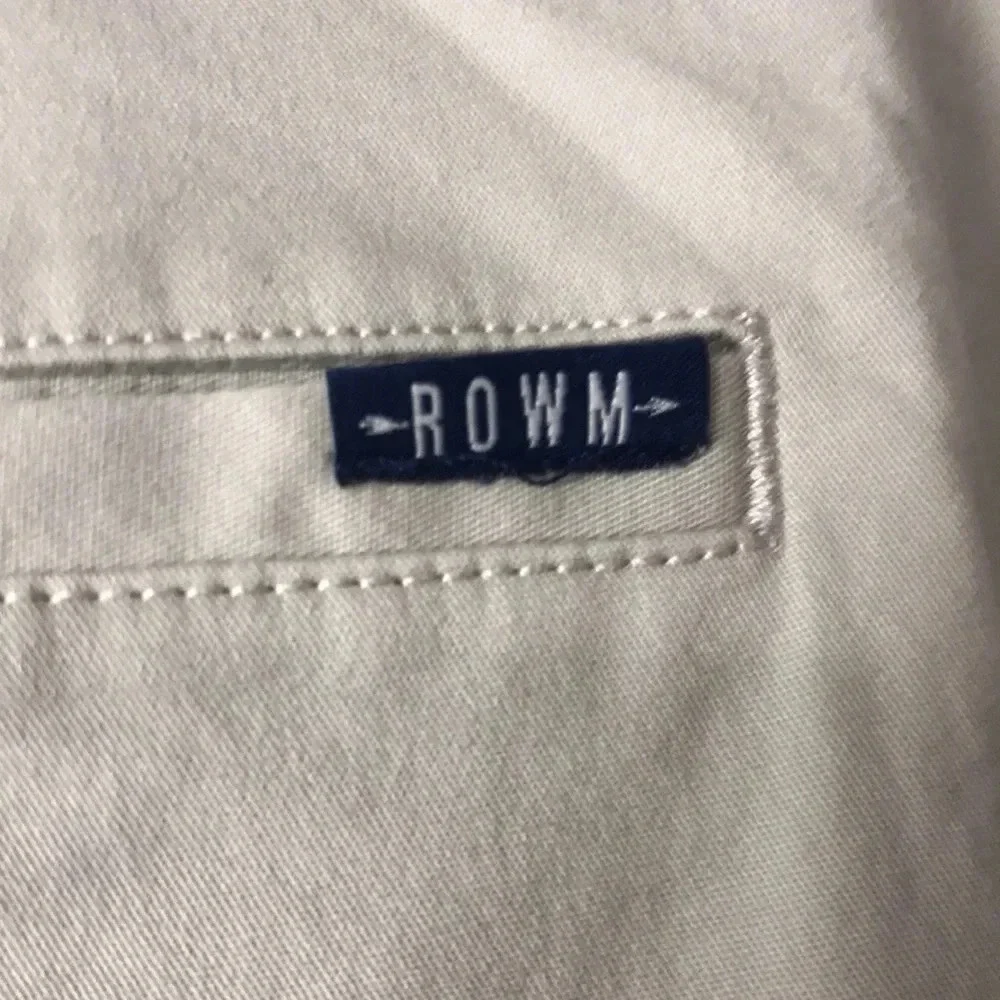 NWT ROWM MEN SZ 46 KHACKI CARGO SHORTS 9”‎ INSEAM